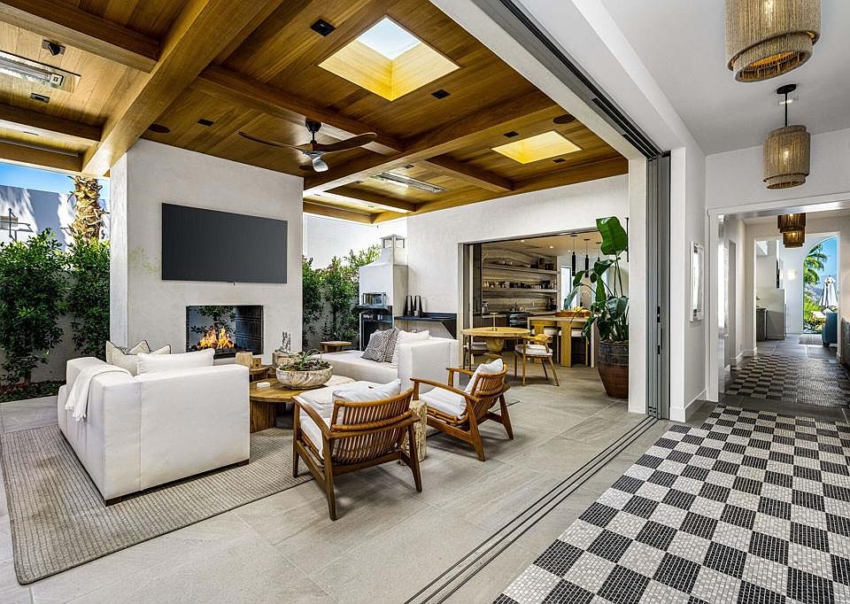 1st image of 78210 Pinnacle Point