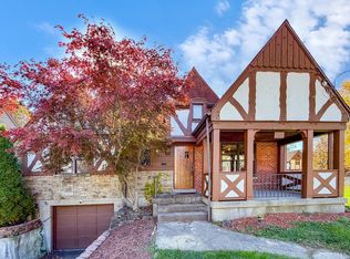 3239 Pickbury Dr, Cincinnati, OH 45211