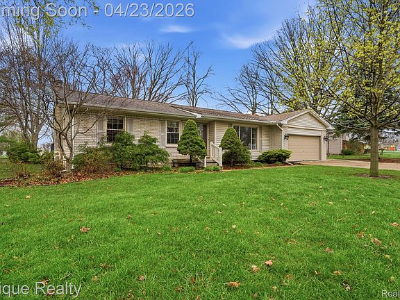 2nd image of 6236 McKenzie Dr