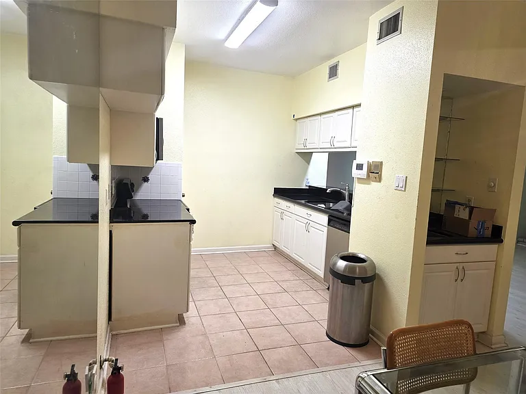 8100 Cambridge St #9 — Photo 4