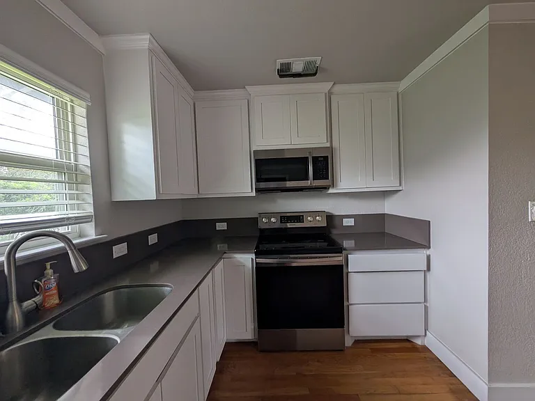 106 Woodland Ave — Photo 12