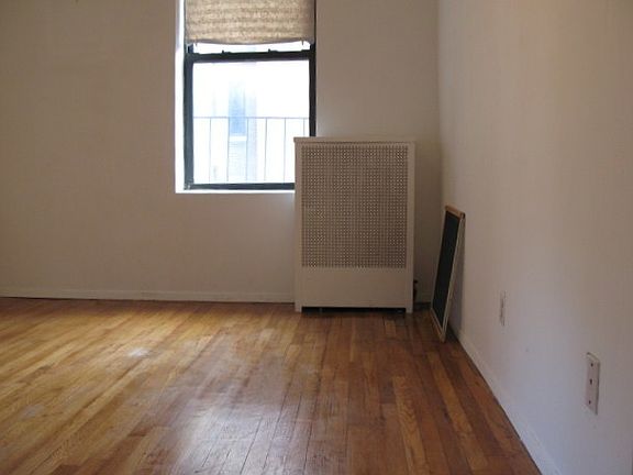2nd image of 245 E 83rd St #C4