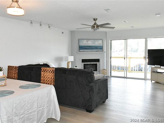 4th image of 1481 Ledges Dr Unit 812