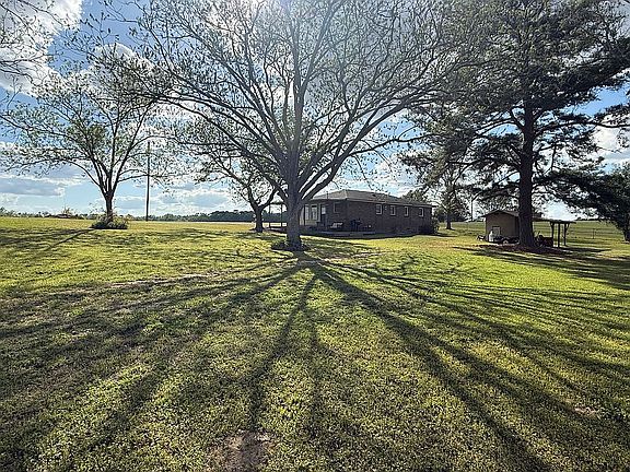 4th image of 459 Nobles Ln