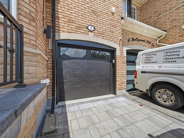 2 Hollywood Hill Cir #LOWER — Photo 3