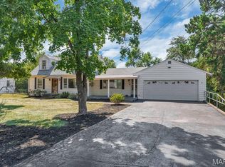 108 Cherry Hill Dr, Fenton, MO 63026