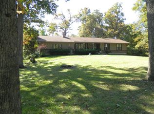 29W105 Oak Grove Rd, West Chicago, IL 60185