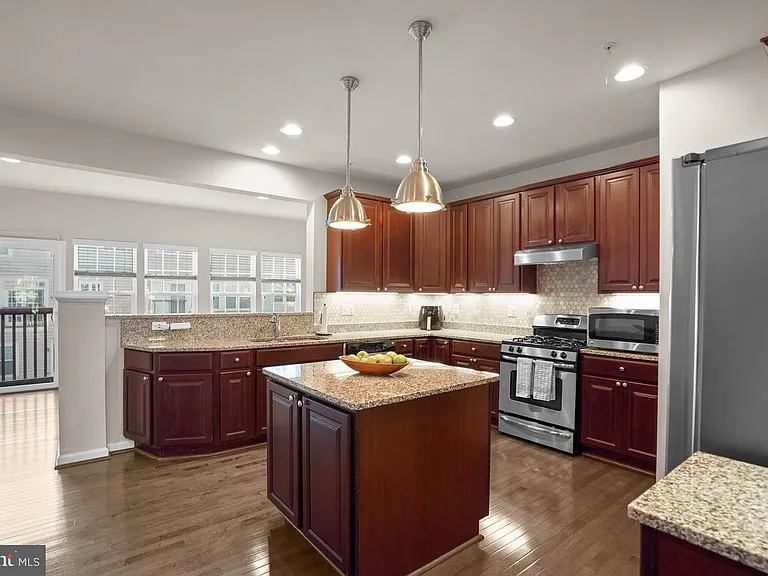 12806 Gate Rail Rd — Photo 14