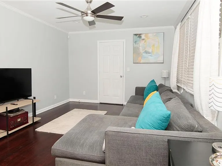 531 Allendale Dr — Photo 5
