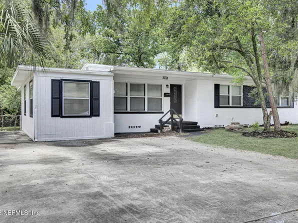 3733 CAMBAY Place, Jacksonville, FL 32210