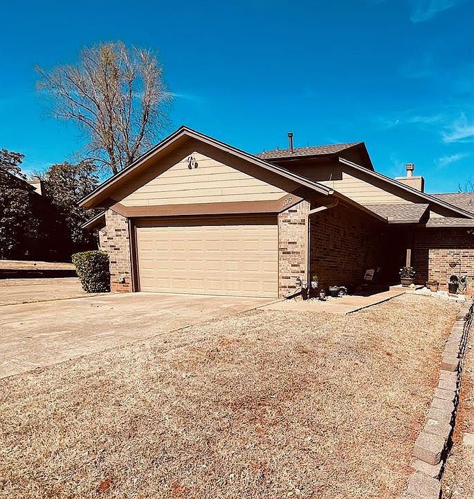 1st image of 103 Woodbridge Cir