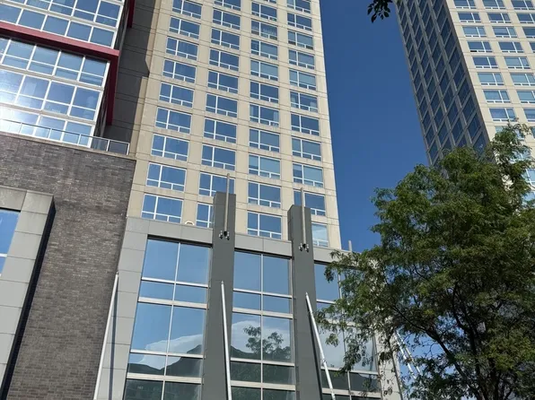 (undisclosed Address), Chicago, IL 60616