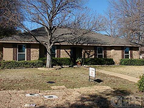 2nd image of 233 Merriman Dr