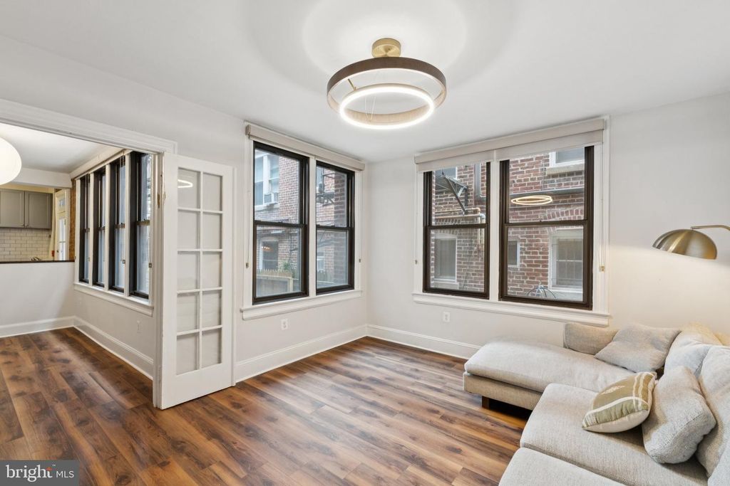 1858 California St NW APT 5, Washington, DC - View 3