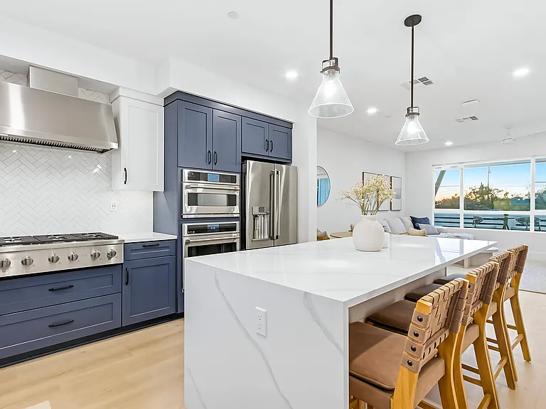 State of the art chef's kitchen