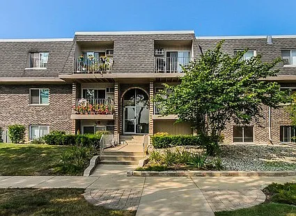 973 Crimson Ct #304 Photo 1