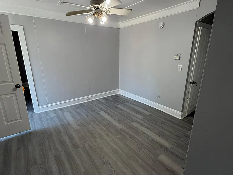 23-25 Liberty St #1 — Photo 6
