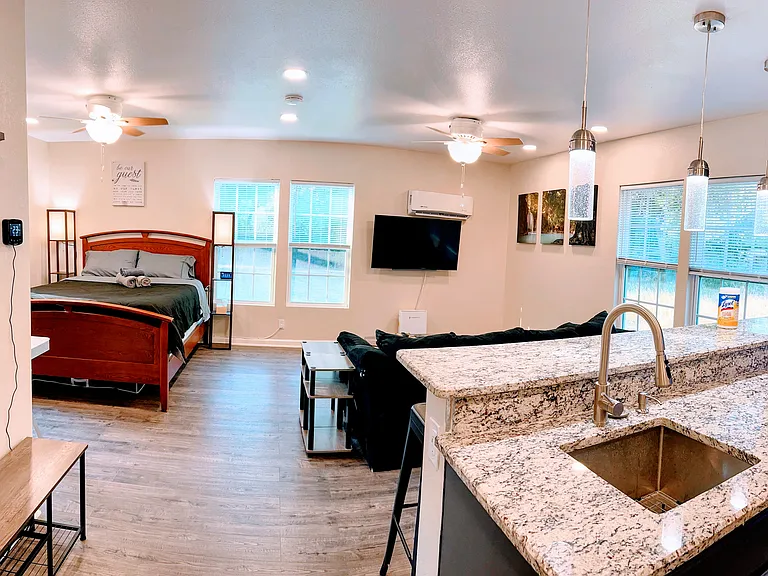 1335 Jewett St #2 — Photo 6