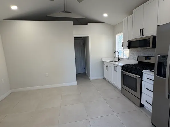 1529 E Edgemont Ave #B, Phoenix, AZ 85006