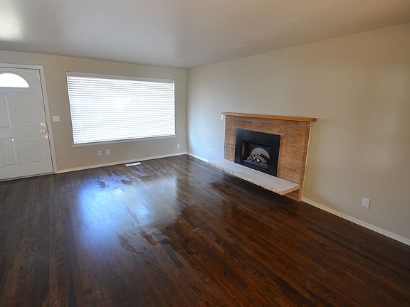 5th image of 28849 42nd Ave S
