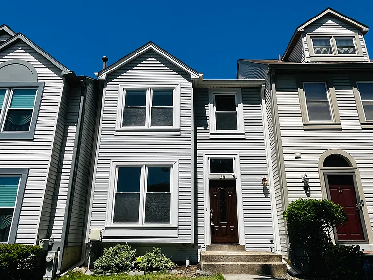 32 Scarlet Sage Ct — Photo 1