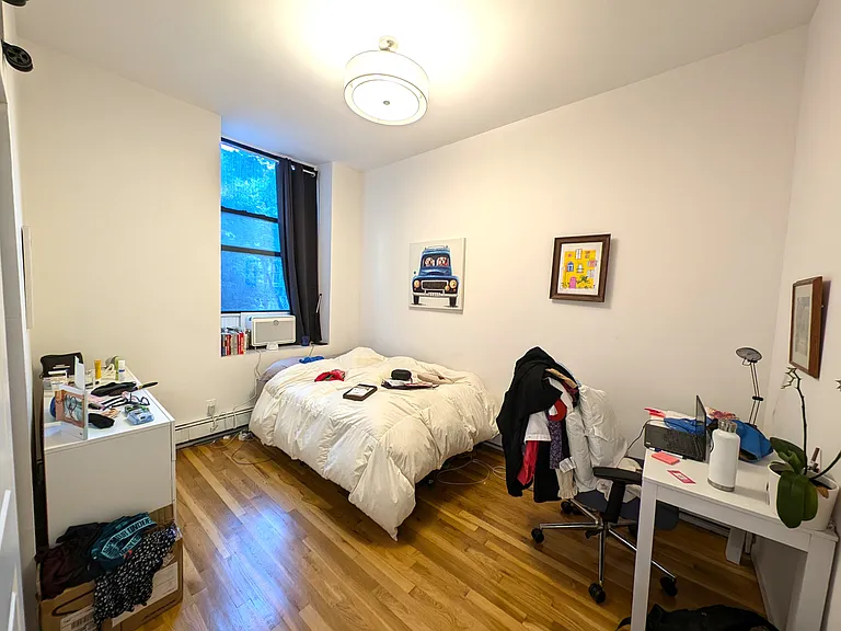 218 E 14th St #4F — Photo 7