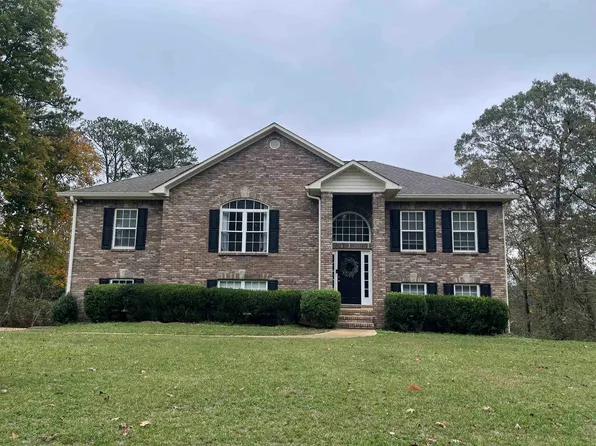 122 Oak Leaf Ct, Jasper, AL 35504