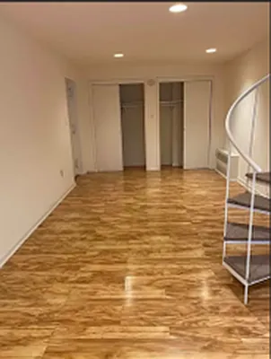 Rented by Manhattan Dwelling Corporation | media 10