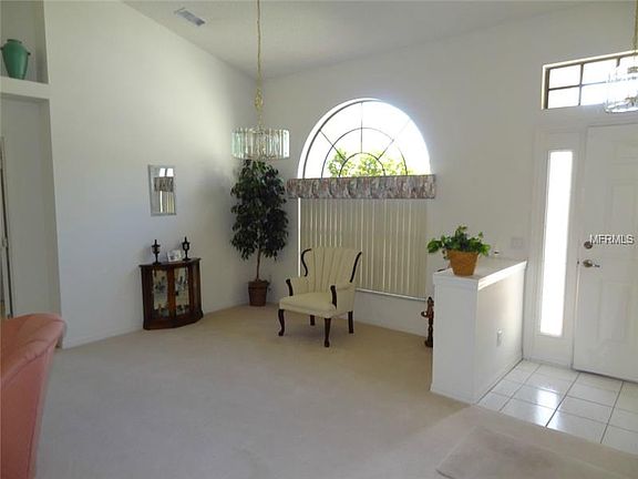 2nd image of 9642 Oakwood Hills Ct