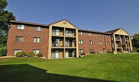 Executive Apartments — Photo 7