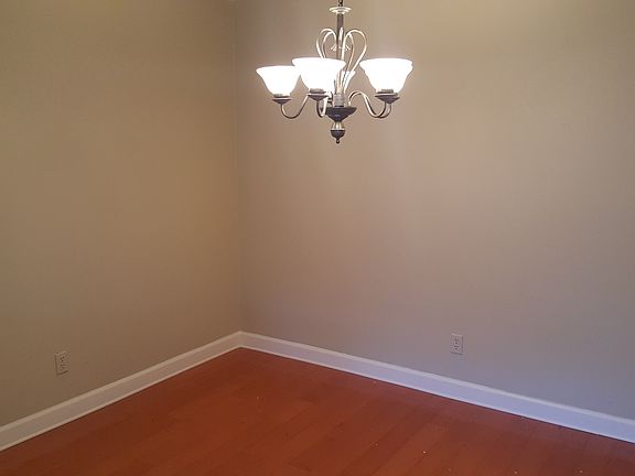 2nd image of 2299 Scenic Highway C2