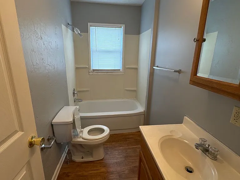 630 Elm St — Photo 9