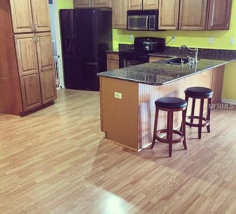 5th image of 5002 Grainary Ave