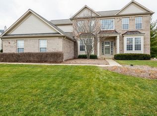 2707 Carrington Dr, Dundee, IL 60118