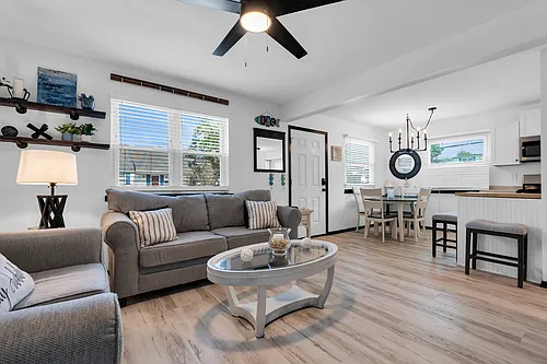 1264 Maplewood Rd #A Photo 1 1264 Maplewood Rd #A Photo 1