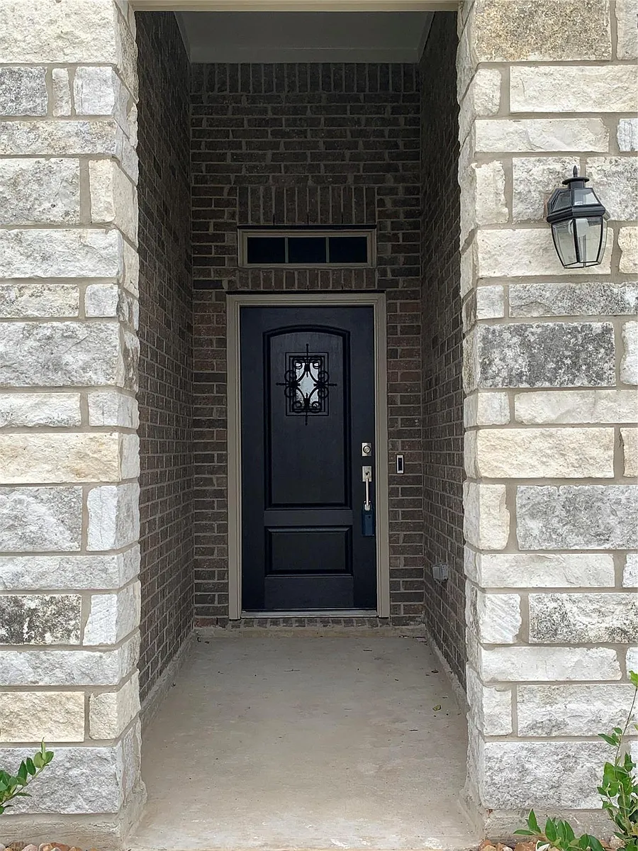 Building Photo - 4932 Twin Summit Dr