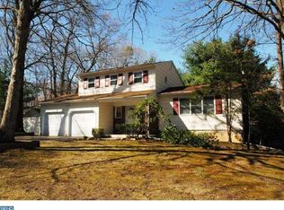 70 Robin Dr, Hamilton, NJ 08619