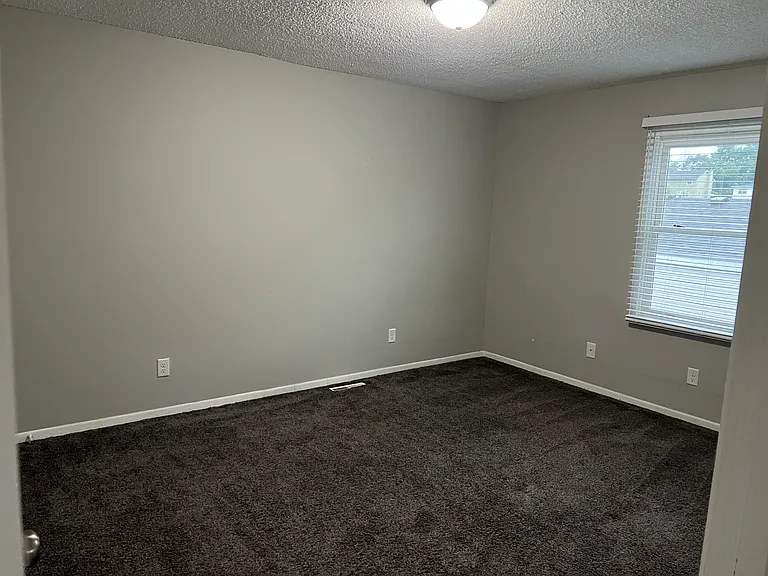 2112 E Caulder Ave #2112 — Photo 4