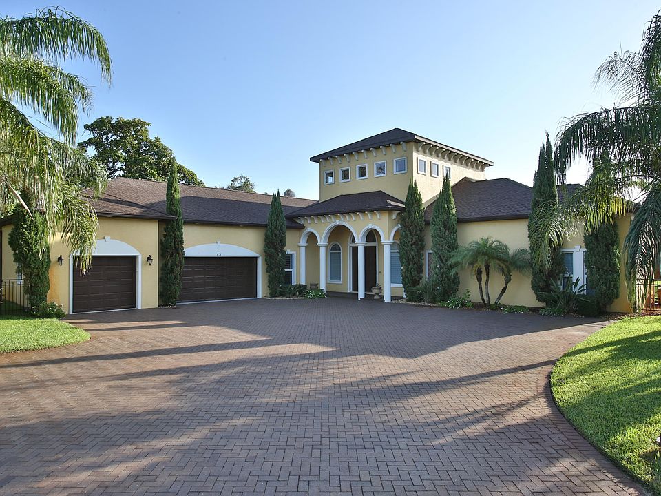 1st image of 43 Crystal Cir