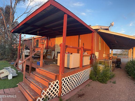 4th image of 1512 N 359TH Avenue