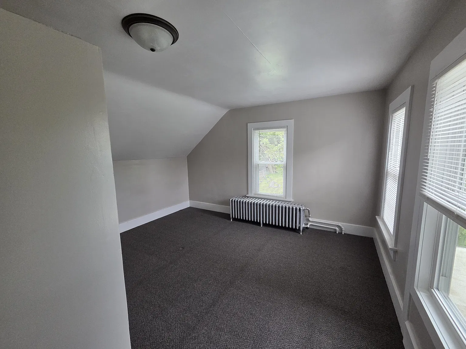 3 bed, 1510 sqft, $1,650 — Photo 3