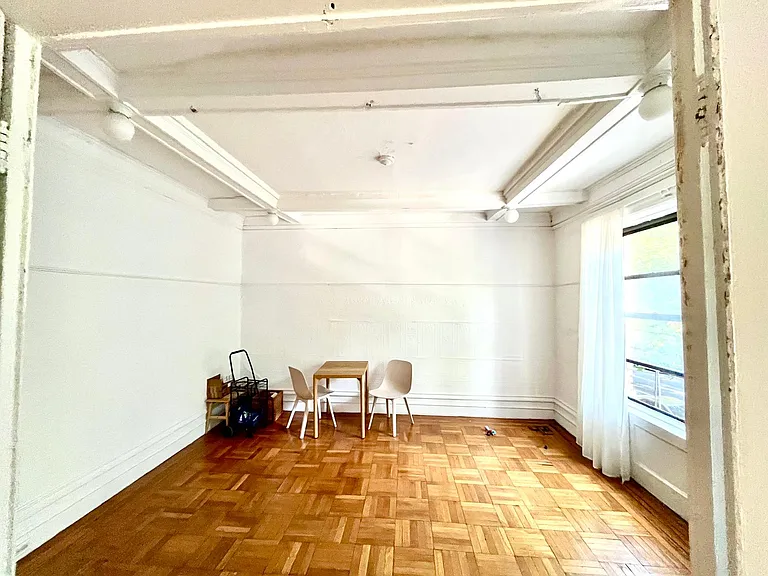 415 Saint Johns Pl #7A — Photo 4