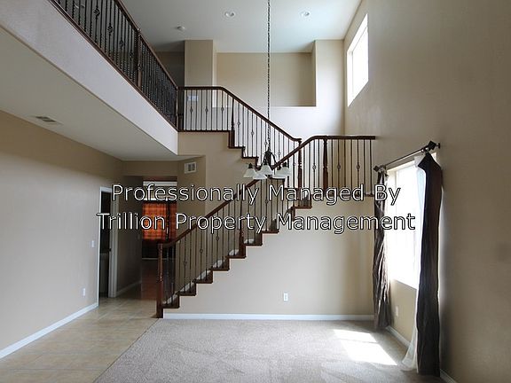 4th image of 31689 Rose Hill Cir