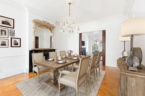 Rented by Compass | media 13