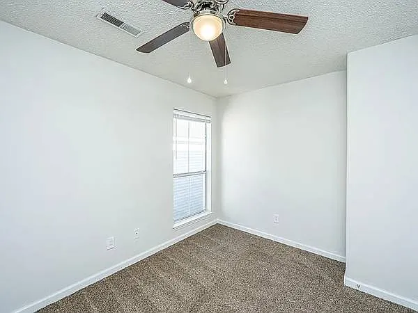 137 Saint Phillips Row — Photo 14