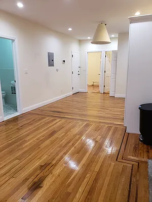 Rented by BELLMARC | media 2