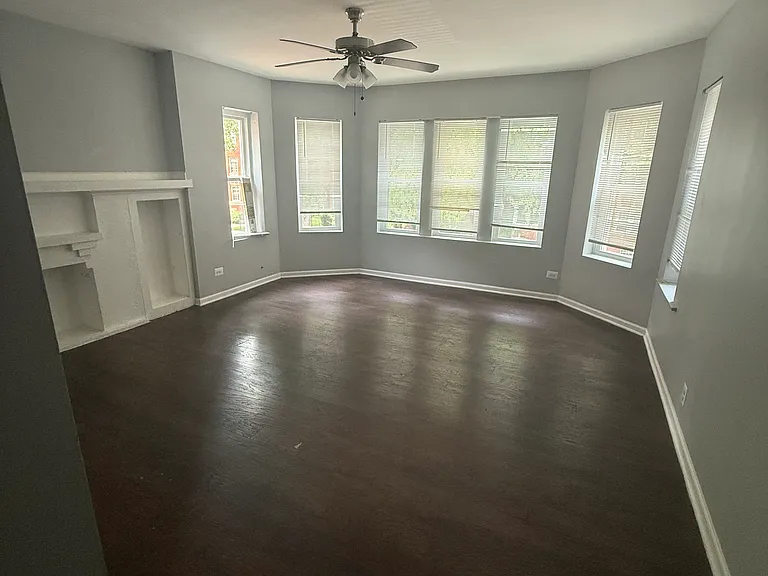 8418 S Drexel Ave #2 — Photo 1