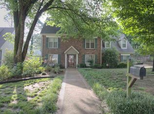 2080 Brierbrook Rd, Germantown, TN 38138