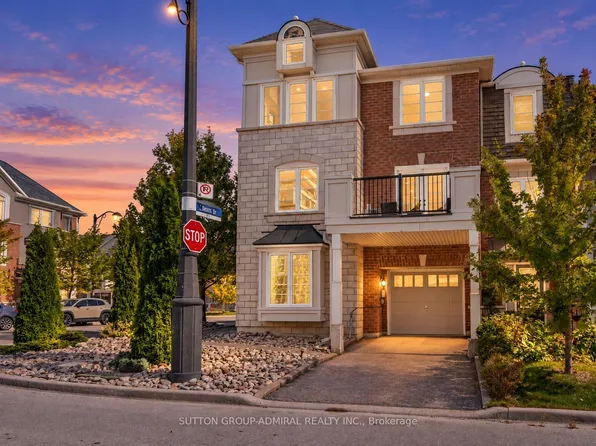 43 Deans Dr, Toronto, ON M1L 0B9