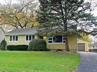 1145 Homer Ave, Aurora, IL 60505